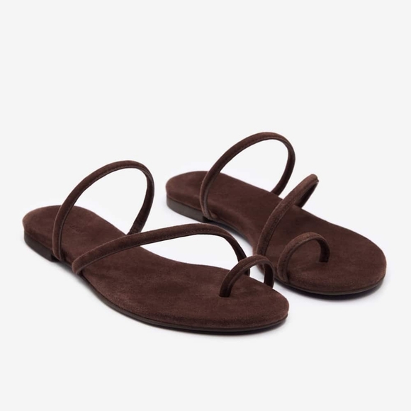 ReformationLudo Toe Ring Strappy Flat Sandal Espresso Suede - Picture 1 of 5